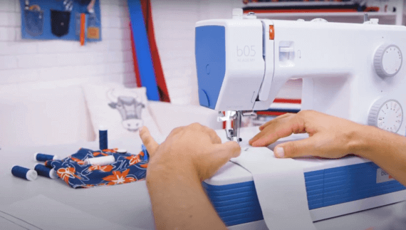 Bernette 05 Academy – Quality Sewing & Vacuum