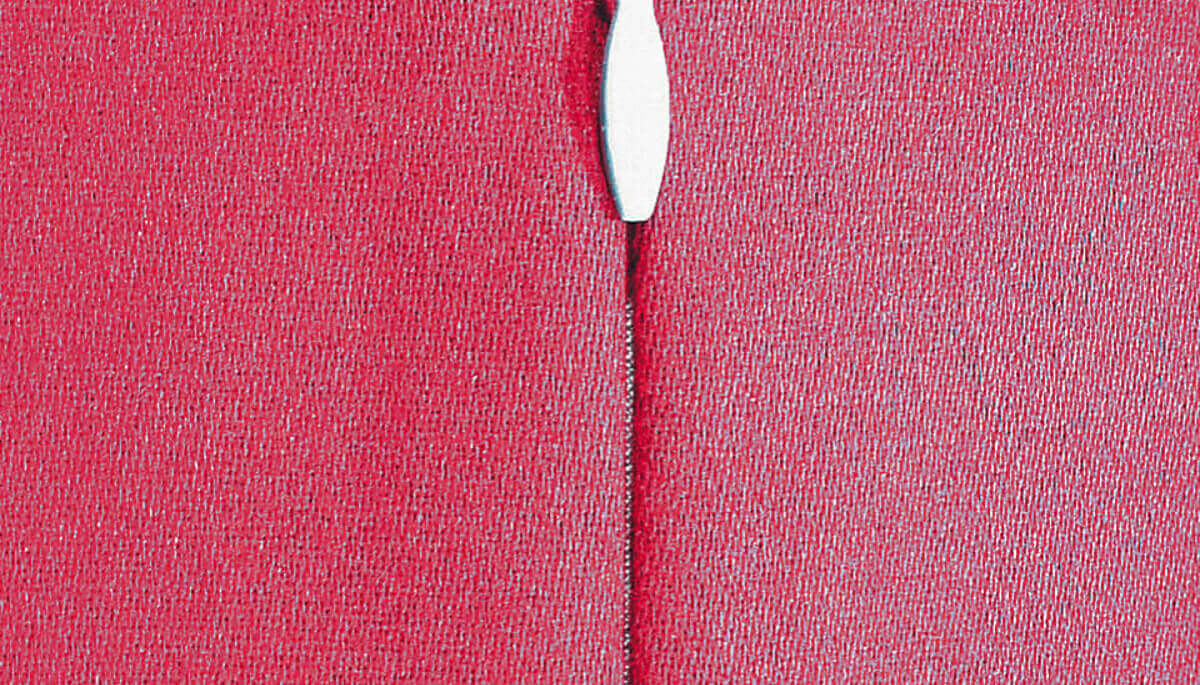 Bernette Invisible Zipper Foot B33 B35 – Top Notch Sew & Vac